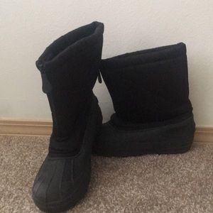 Snow Boots